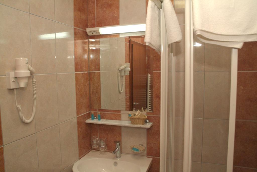 Hotel Kaktus Citluk Екстер'єр фото